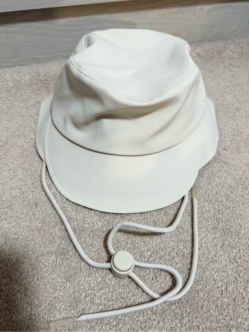 Lululemon Wide Brim Bucket Hat with Strap